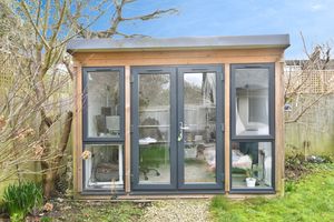 Photo 14- click for photo gallery